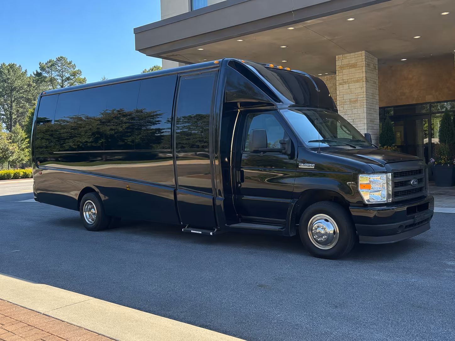 bus rentals for utica youth ministry groups and teen programs