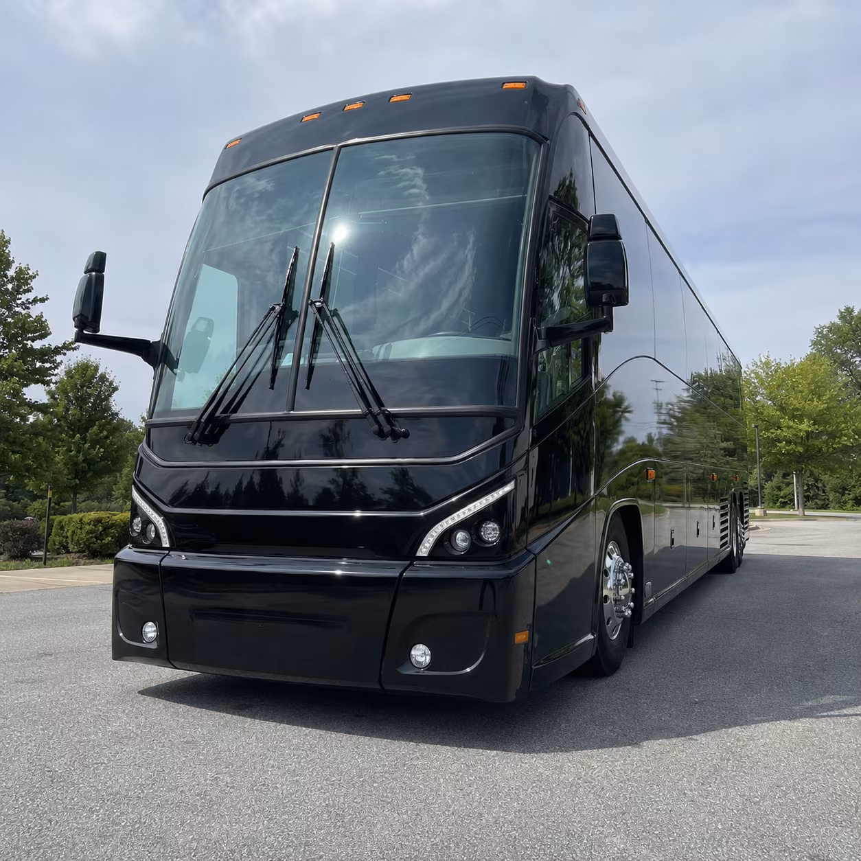 charter buses for utica wedding guests arriving from out of town