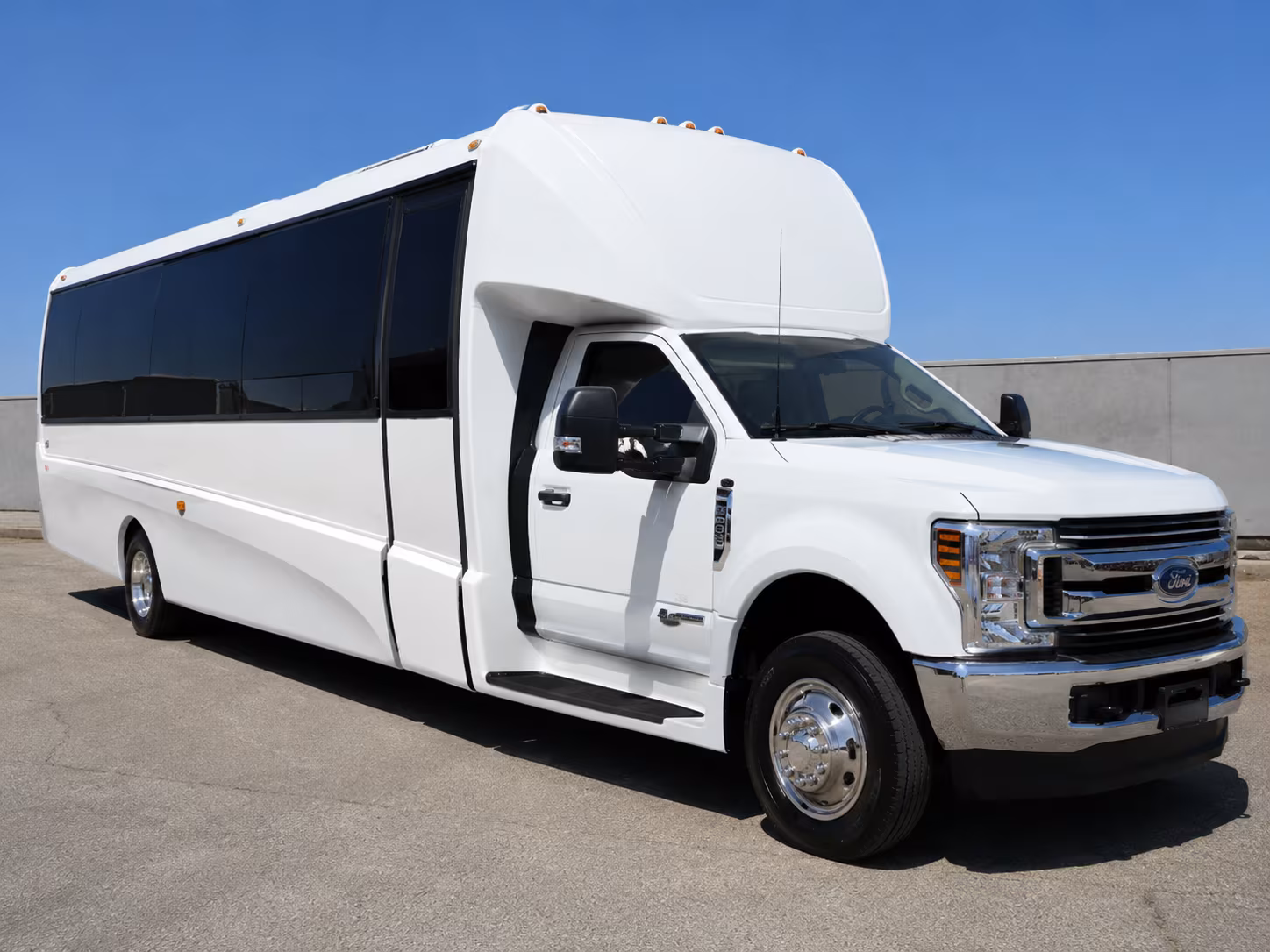 find the perfect transportation for your next private event 3