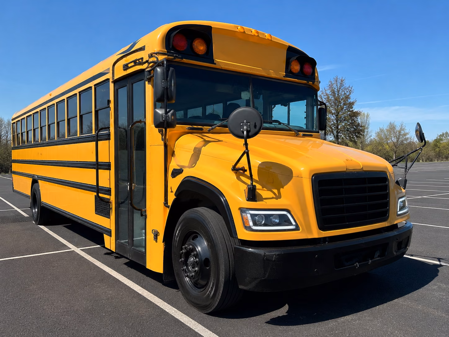 school bus rentals for utica area nature and science field trips