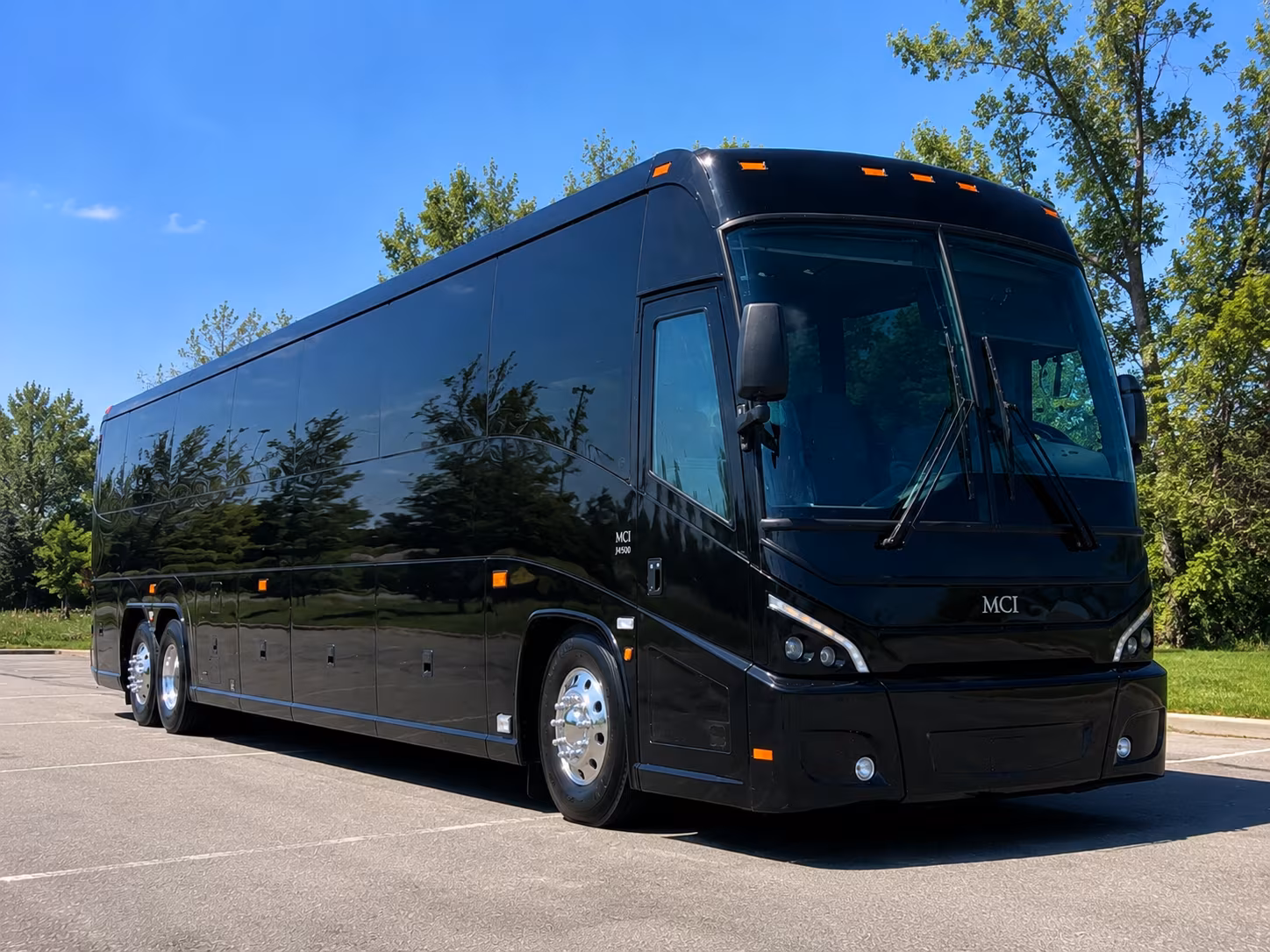 shuttle bus services for utica employers near hospitals and healthcare campuses