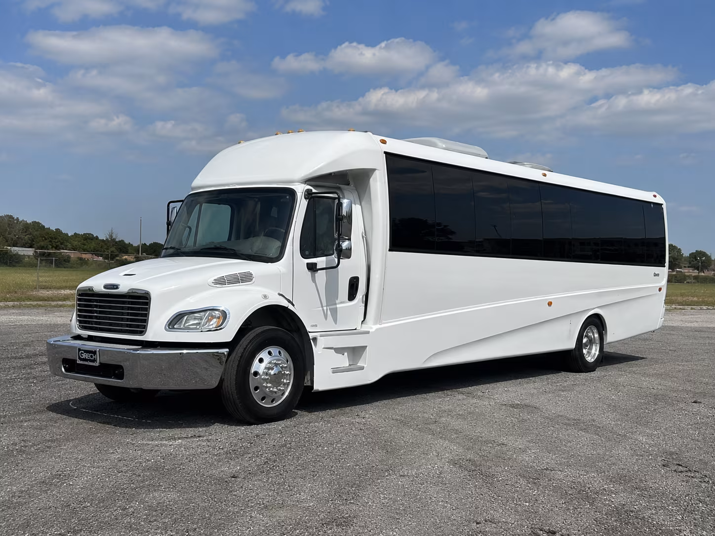 utica 50 passenger party bus